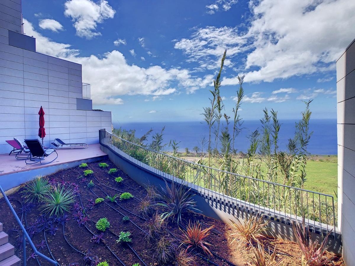 Over The Cliff Apartment By Lovelystay フンシャル エクステリア 写真